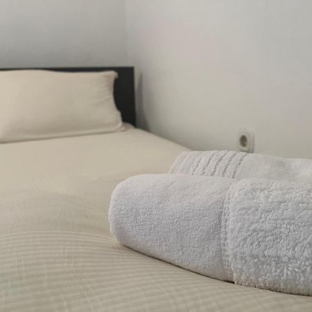 Gray Harmony Rooms モスタル エクステリア 写真
